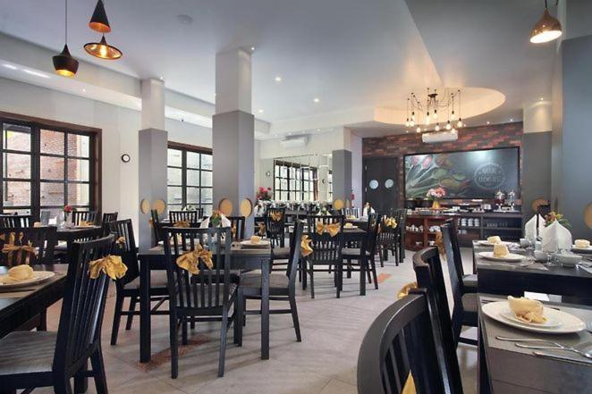 Helios Hotel & Convention Watampone 외부 사진