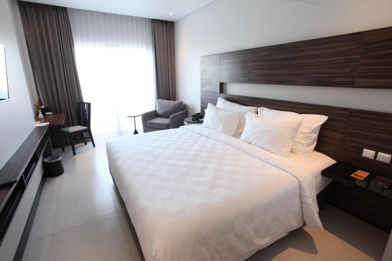 Helios Hotel & Convention Watampone 외부 사진