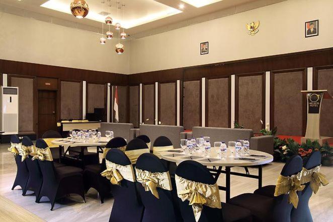 Helios Hotel & Convention Watampone 외부 사진